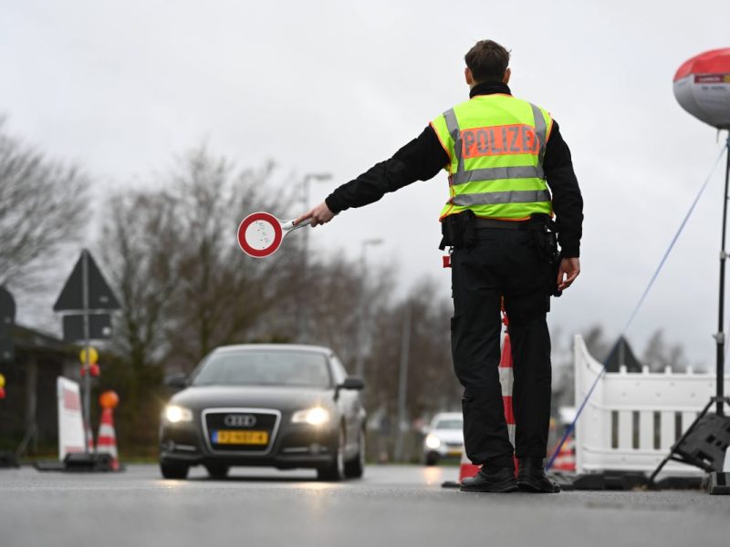 Grenzkontrolle zu den Niederlanden