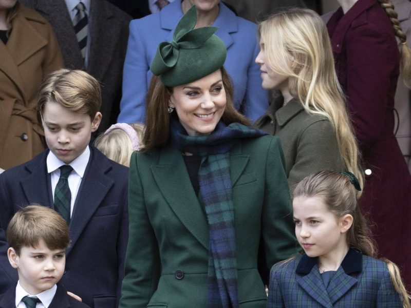 Kate Middleton glänzte bei der „Together at Christmas“-Show auf ITV. Doch der dazugehörige Trailer sorgt für neugierige Spekulationen!