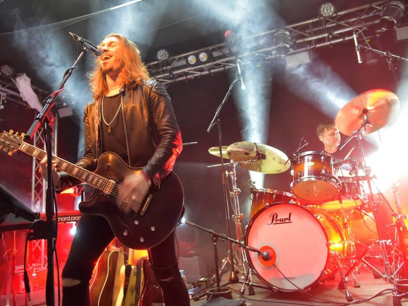 Gil Ofarim bei einem Konzert