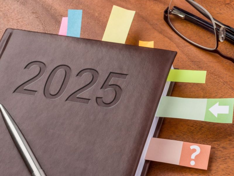 2025 kommen einige Änderungen auf Rente, Wohngeld, Kindergeld und Miete zu.