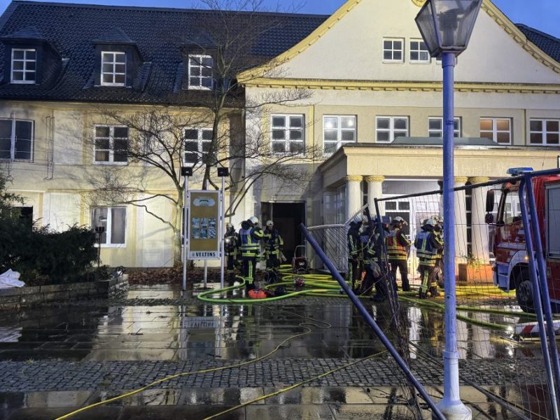 Bochum: Hier hatte es in einem ehemaligen Restaurant gebrannt.