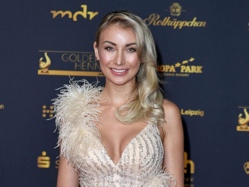 Anna-Carina Woitschack teilt ein Bikini-Video, bevor es ins 