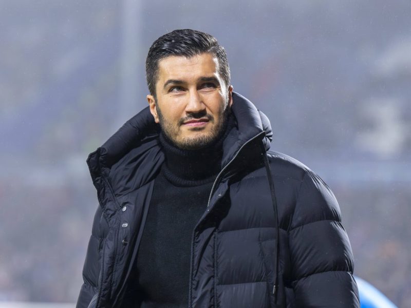 Bei Borussia Dortmund brennt der Baum, die Nerven liegen blank. Jetzt nimmt er seine Mannschaft deutlich in die Pflicht.