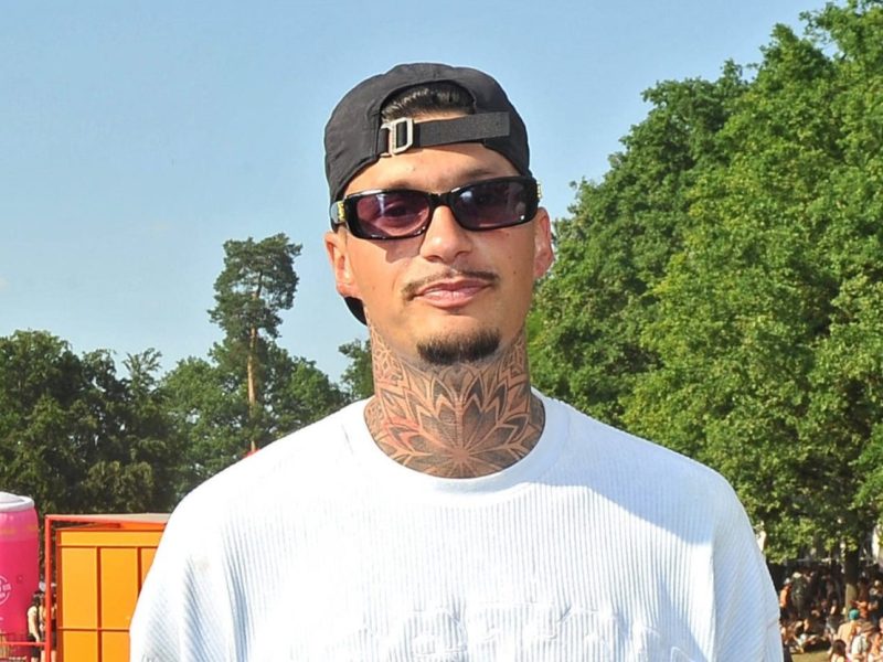 Reality-Star und TV-Casanova Yasin Mohamed steht derzeit unter heftiger Kritik – mit spürbaren finanziellen Folgen.