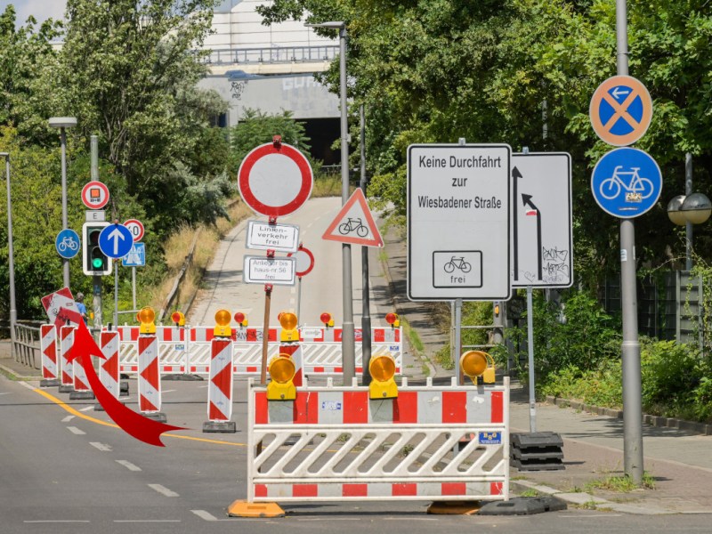 Verkehr - Straßenschild